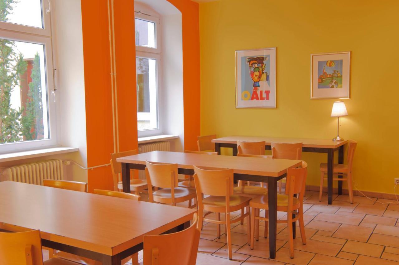 Happy Hotel Berlin Luaran gambar