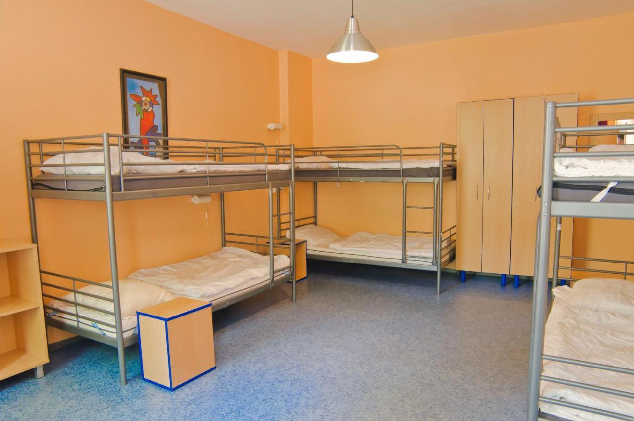 Happy Hotel Berlin Luaran gambar