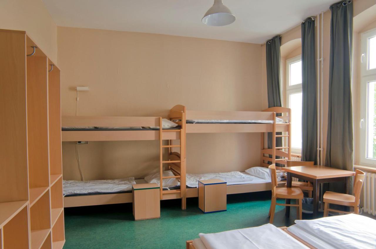 Happy Hotel Berlin Luaran gambar