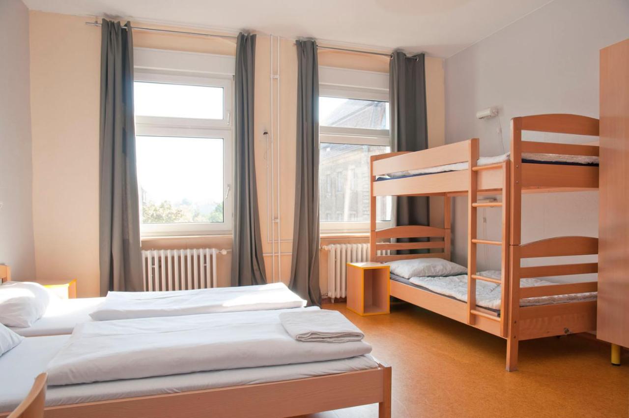 Happy Hotel Berlin Luaran gambar