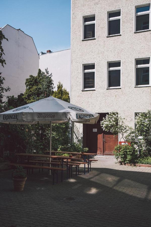 Happy Hotel Berlin Luaran gambar